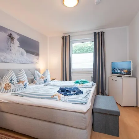 Haus Walfisch _ Ahlbeck Heringsdorf (Usedom)